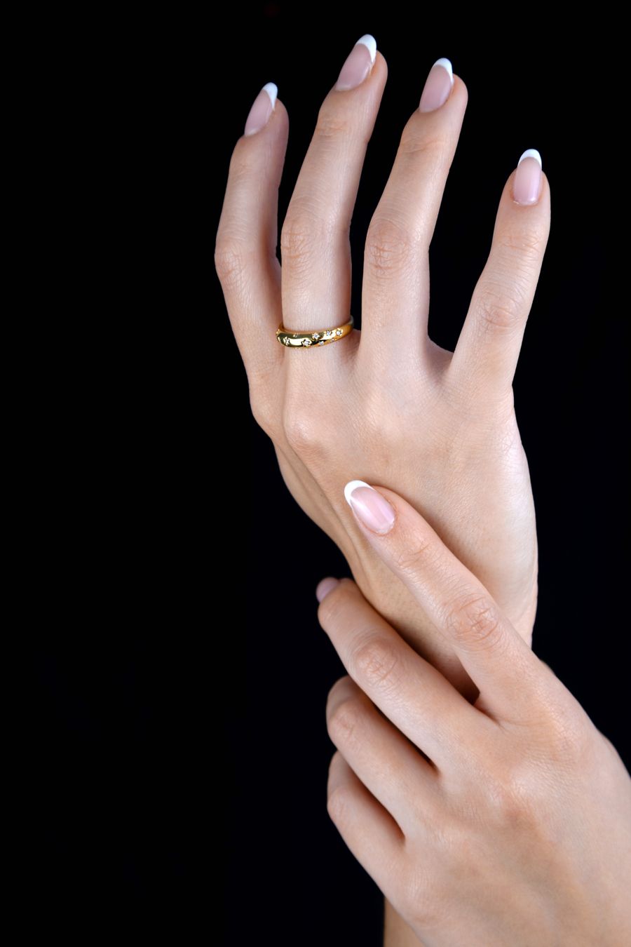 Anillo de compromiso de White Magnolia